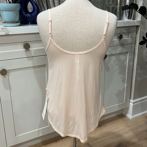 NWT Lululemon City Soul Tank Butter Pink - Picture 6 of 9